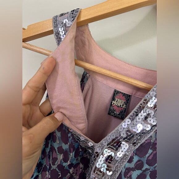 Free People Tunic Top Asymmetrical Purple Blue Sequin Collar Boho Lined Flowy - Picture 11 of 11